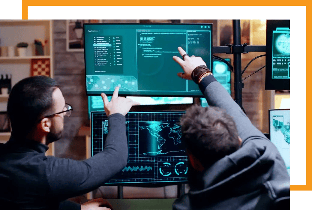 Equipa de IT a analisar dados da infraestrutura