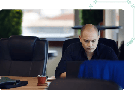 Developer da act digital a desenvolver gateway para o projeto do cliente