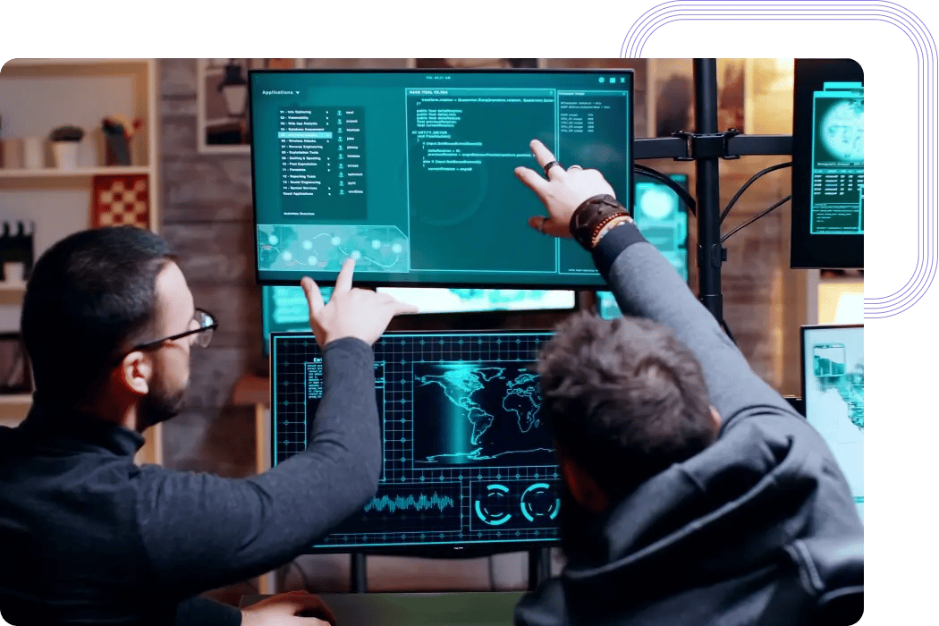 Equipa de IT a analisar dados da infraestrutura