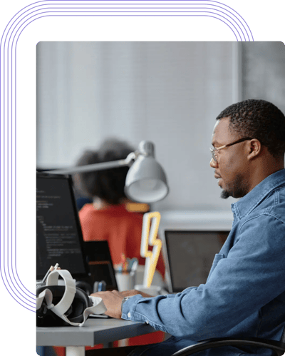 Programador Java a trabalhar no nosso centro Nearshore em Lisboa